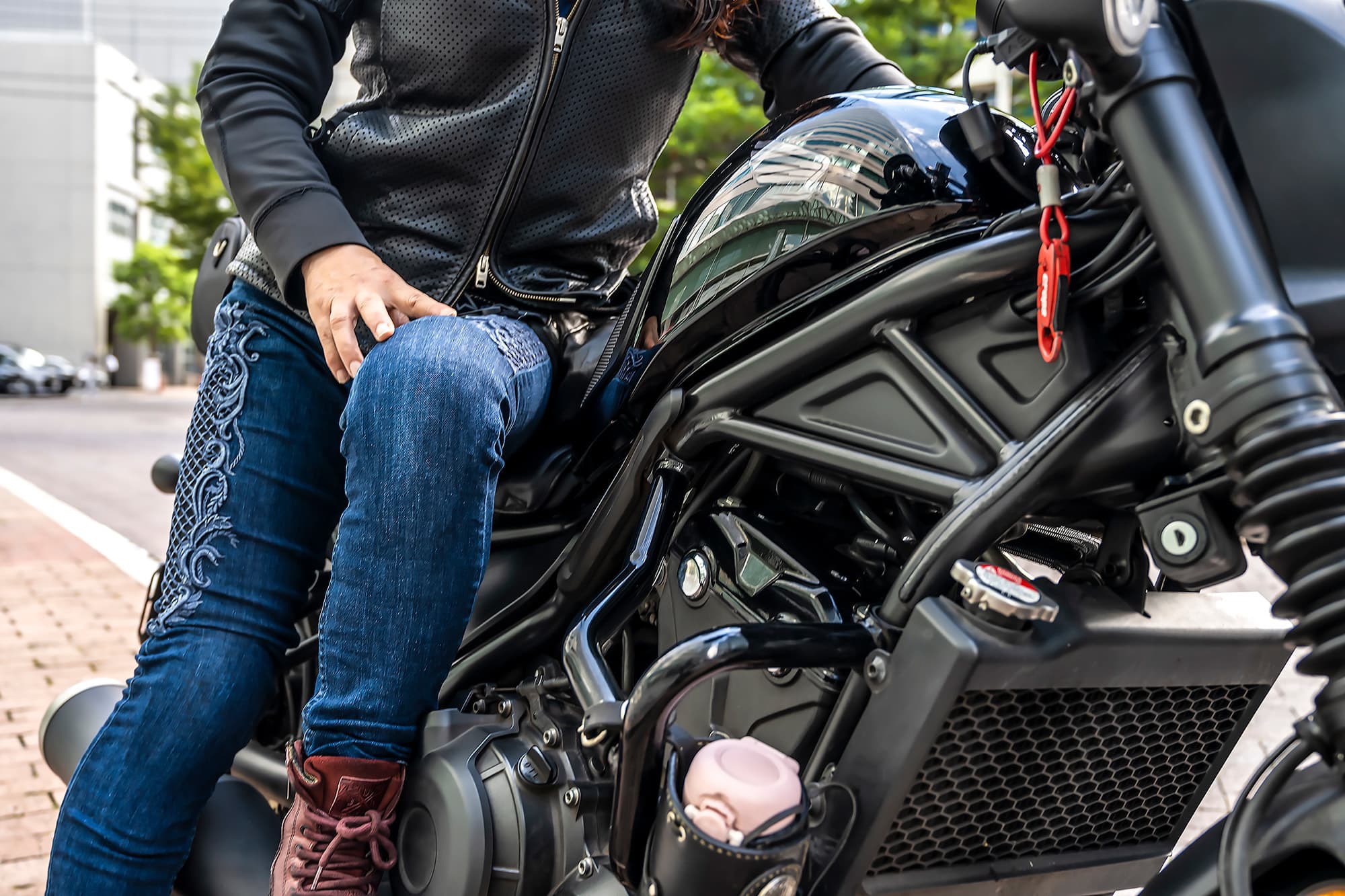 バイク専用コンテナ・チューバーガレージ