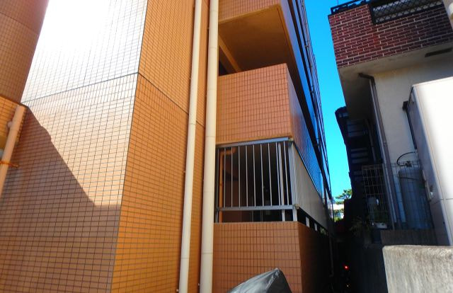 1階・侵入防止柵