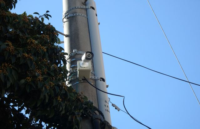 建物外・防犯カメラ
